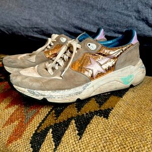 Golden Goose running shoes size 40